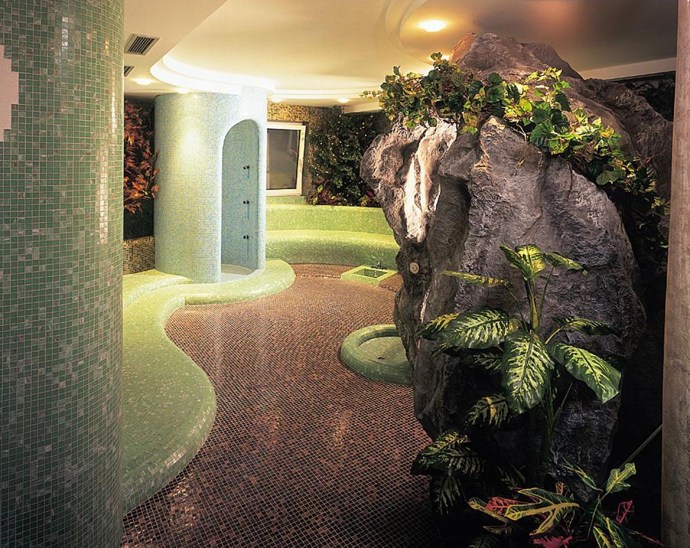 Hotel Klotz San Leonardo in Passiria Dış mekan fotoğraf